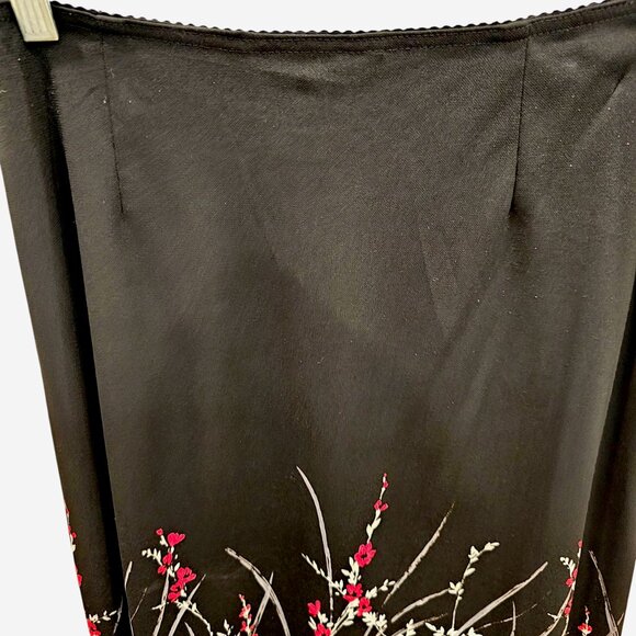 Express Black Floral Midi Skirt Size M Pull-On Red Beige Print USA Made - Picture 2 of 4
